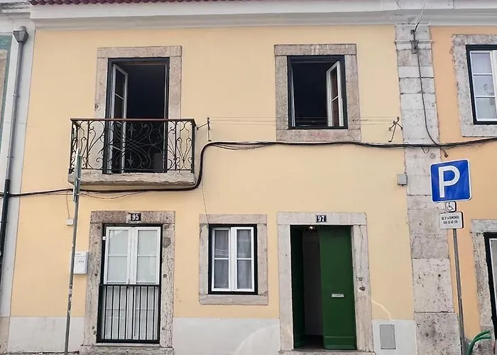 Family Heart Of Lisboa
